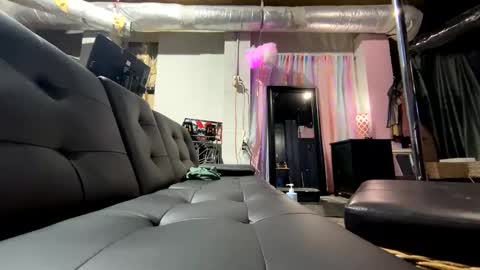 meghan online show from 12/16/24, 11:50