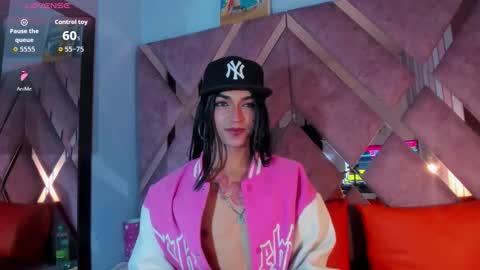 meghanqueen__ online show from 02/17/26, 04:09