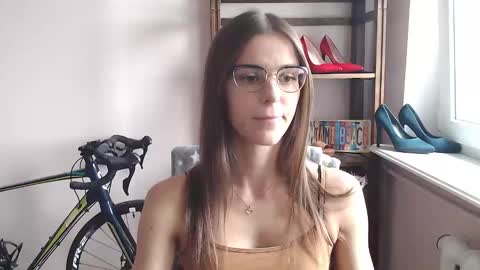 Megi online show from 05/11/26, 01:28