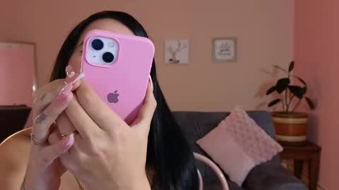 Mei online show from 09/10/25, 12:49