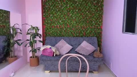 Snapshot of mei_naughtycat chatting on 02/11/26, 08:03 Mei online show from 02/11/26, 08:03