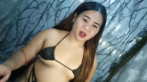 mei_sofia online show from 04/25/26, 03:20