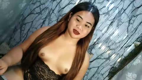 mei_sofia online show from 04/29/26, 06:47