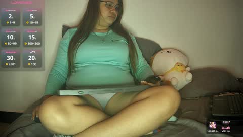 Snapshot of meichangcb chatting on 12/11/24, 05:32 mei chang online show from 12/11/24, 05:32