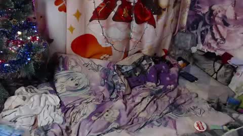 Snapshot of meidiandyuta chatting on 01/03/25, 04:33 Yuta and Meidi online show from 01/03/25, 04:33