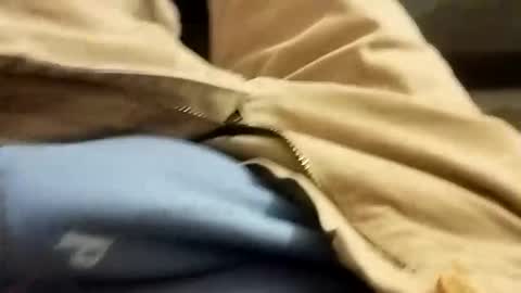 Snapshot of mekal123 chatting on 11/17/25, 09:42 mekal123 online show from 11/17/25, 09:42