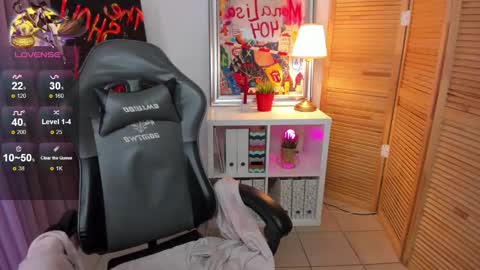 mekurisu online show from 01/11/25, 11:23