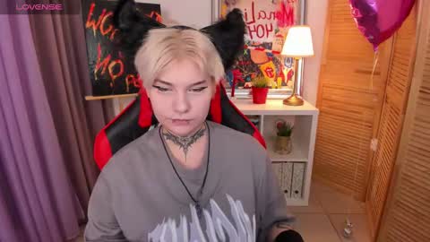 mekurisu online show from 03/05/25, 01:21