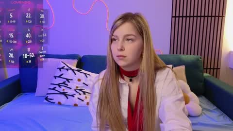 Snapshot of mel_nelson chatting on 02/21/25, 07:23 Mel online show from 02/21/25, 07:23