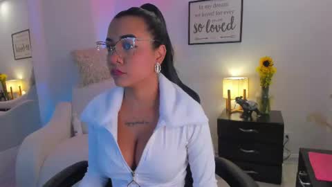 melan_owen online show from 06/29/26, 10:59