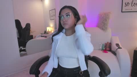 melan_owen online show from 07/06/26, 11:07