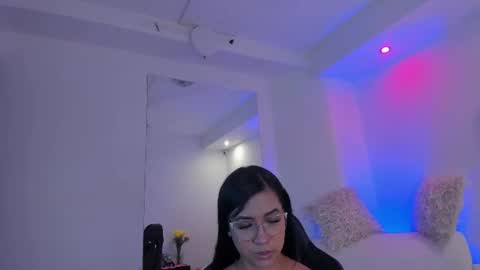 melan_owen online show from 07/11/26, 02:53