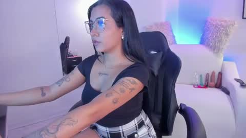 melan_owen online show from 07/24/26, 02:04