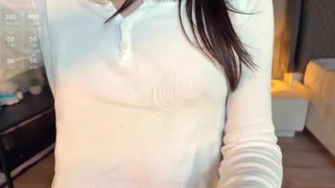 Snapshot of melana_love chatting on 11/03/25, 01:34 Melana online show from 11/03/25, 01:34