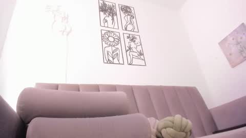 melani greyy online show from 02/10/26, 09:30