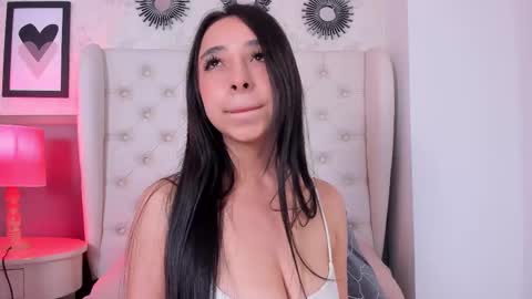 Melanie online show from 03/11/25, 05:35