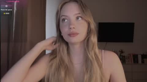 melanie__murr online show from 06/13/26, 10:46