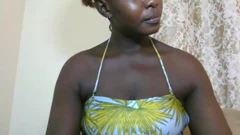 melanie_bae1 online show from 07/08/26, 08:46