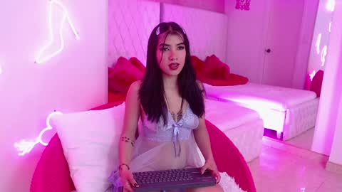 Melanie online show from 01/28/25, 04:18