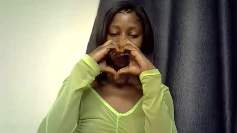 melanie_nay online show from 09/19/25, 05:20