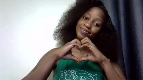 melanie_nay online show from 10/02/25, 06:09