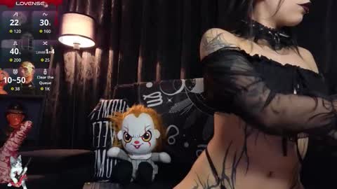 Mel online show from 10/30/25, 03:52