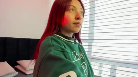 Melanie roux  online show from 05/22/26, 12:11