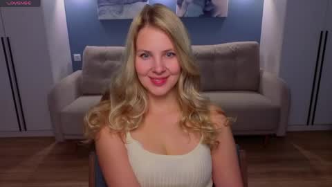 Snapshot of melaniebennett chatting on 05/24/26, 06:29 Melanie Bennett online show from 05/24/26, 06:29