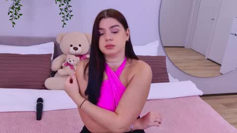 Melanie online show from 09/18/25, 04:42