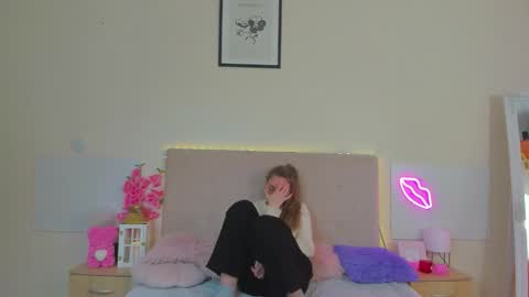 Melania online show from 03/31/26, 06:14