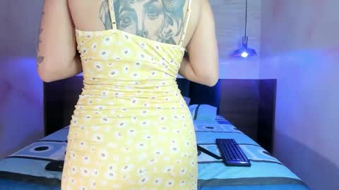 Melanie Roux online show from 09/12/25, 11:32