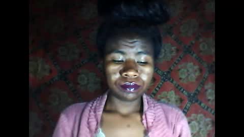 melanih online show from 09/09/25, 02:00