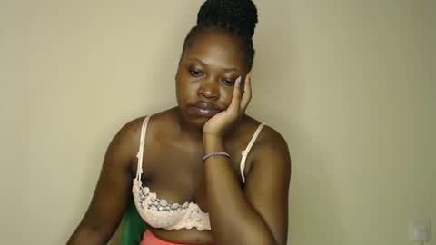 melaningoddess30 online show from 02/25/25, 08:47