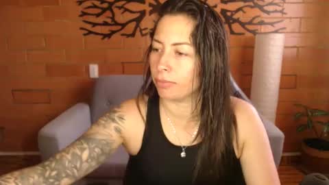 Melanny online show from 11/07/25, 11:10