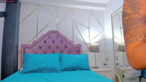 MelanyLuv online show from 12/13/24, 09:20