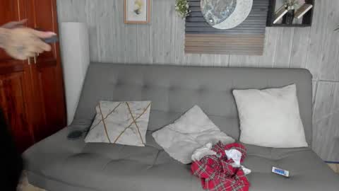 Melany online show from 10/16/25, 02:40