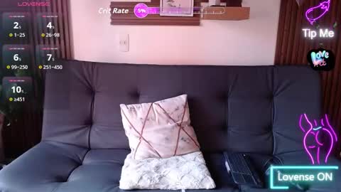 Melany online show from 11/25/25, 12:38