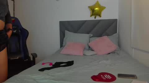 Snapshot of melany_arizaaa chatting on 03/01/25, 01:43 melany_arizaaa online show from 03/01/25, 01:43