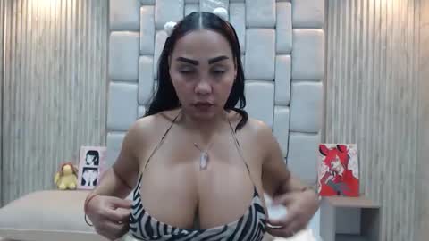 melany_contrera777 online show from 05/28/26, 04:32