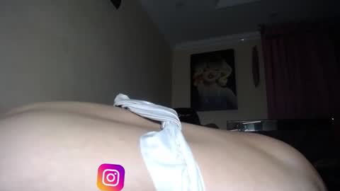 melany online show from 11/21/25, 06:56