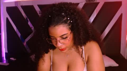 Snapshot of melany_tylor chatting on 11/09/25, 01:48 melany tylor online show from 11/09/25, 01:48