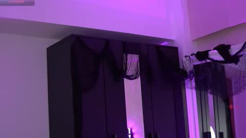 Snapshot of melanyass chatting on 11/01/25, 04:58 Mellanya online show from 11/01/25, 04:58