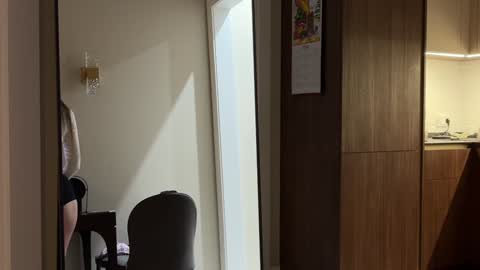 Snapshot of melanybunny chatting on 01/31/25, 03:00 Adel online show from 01/31/25, 03:00