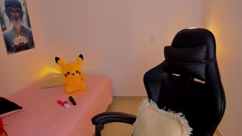 melanyrouse1 online show from 02/24/26, 07:45