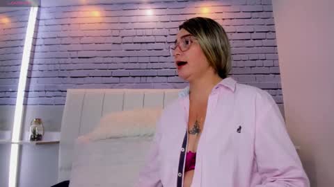 Melany  online show from 09/19/25, 08:16