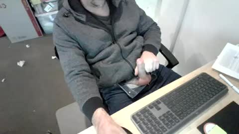 melbguy_075 online show from 06/22/26, 06:21