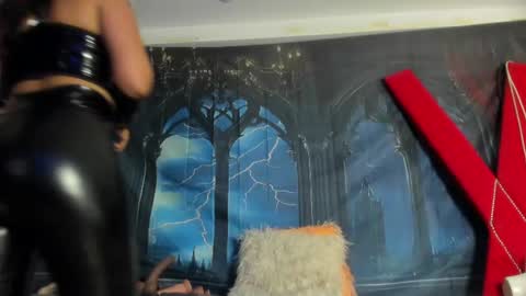 Snapshot of meliizaqueen_ chatting on 06/12/26, 12:48 Meliza online show from 06/12/26, 12:48