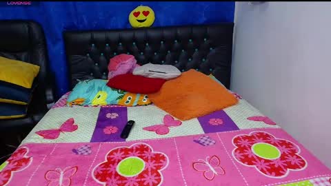 Snapshot of melika_sweet chatting on 05/25/26, 06:14 eli online show from 05/25/26, 06:14