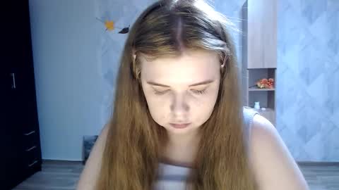 Melina online show from 09/30/25, 05:07