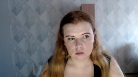 Melina online show from 05/18/26, 04:02